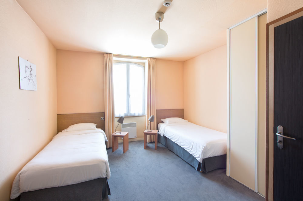 Hotel Le Verger Saint-Laurent-Nouan Exterior photo